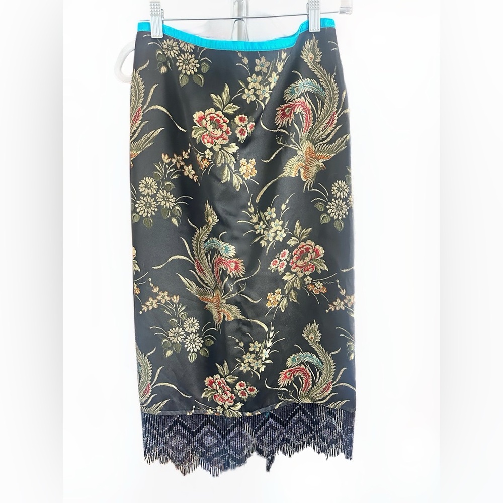 William B Brocade Fabric With 4.5” Bead Fringe Skirt Size 4